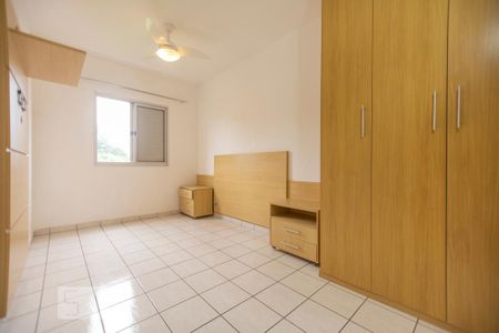 Apartamento à venda com 69m², 2 quartos e 2 vagas Apartamento à venda com 69m², 2 quartos e 2 vagasSuite