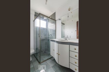 Banheiro de apartamento para alugar com 2 quartos, 86m² em Vila Homero Thon, Santo André