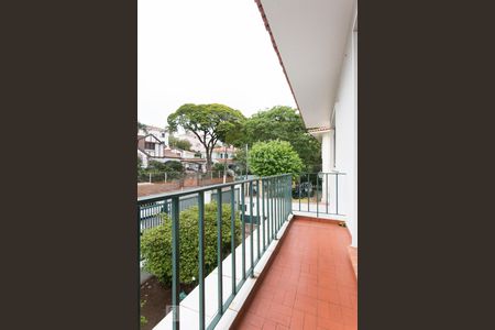 Casa para alugar com 500m², 4 quartos e 8 vagas Casa para alugar com 500m², 4 quartos e 8 vagasSacada