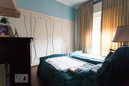 Casa para alugar com 500m², 4 quartos e 8 vagas Casa para alugar com 500m², 4 quartos e 8 vagasQuarto 02