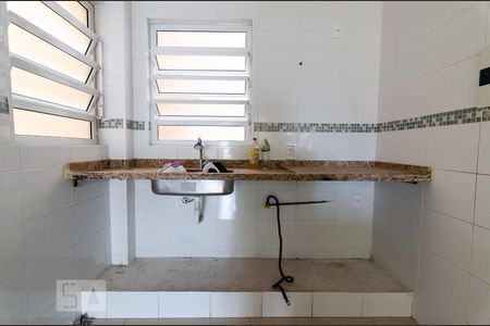 Cozinha de apartamento à venda com 3 quartos, 100m² em Vila Itapura, Campinas