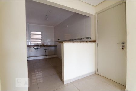 Cozinha/Entrada de apartamento à venda com 3 quartos, 100m² em Vila Itapura, Campinas