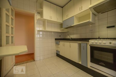 Cozinha  de apartamento para alugar com 3 quartos, 74m² em Vila Guarani, Jundiaí