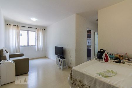 Sala de apartamento para alugar com 1 quarto, 48m² em Santo Amaro, São Paulo