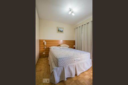 Quarto de apartamento à venda com 1 quarto, 28m² em Vila Congonhas, São Paulo