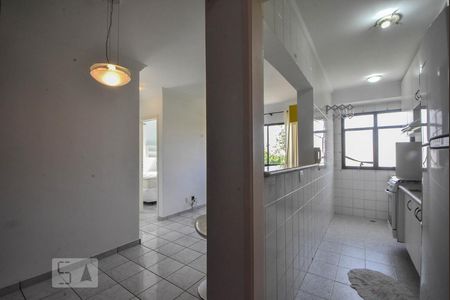 Sala e Cozinha de apartamento à venda com 2 quartos, 50m² em Jardim Los Angeles, São Paulo