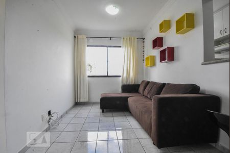 Sala de Estar de apartamento à venda com 2 quartos, 50m² em Jardim Los Angeles, São Paulo