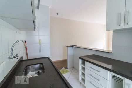 Cozinha de apartamento à venda com 3 quartos, 68m² em Vila Galvão, Guarulhos