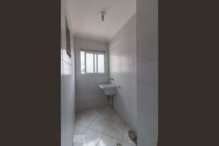 Área de serviço de apartamento à venda com 3 quartos, 68m² em Vila Galvão, Guarulhos