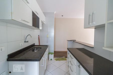 Cozinha de apartamento à venda com 3 quartos, 68m² em Vila Galvão, Guarulhos