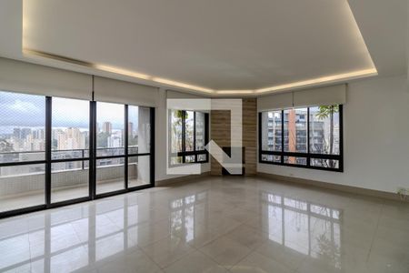 Apartamento à venda com 190m², 4 quartos e 3 vagasSala