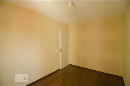 Quarto 2 de apartamento para alugar com 2 quartos, 55m² em Vila Regente Feijó, São Paulo
