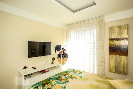 Suite de apartamento para alugar com 3 quartos, 110m² em Lagoa, Rio de Janeiro