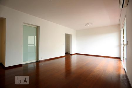 Sala de apartamento para alugar com 2 quartos, 118m² em Alto de Pinheiros, São Paulo