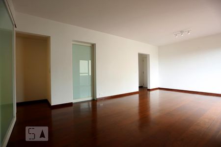 Sala de apartamento para alugar com 2 quartos, 118m² em Alto de Pinheiros, São Paulo