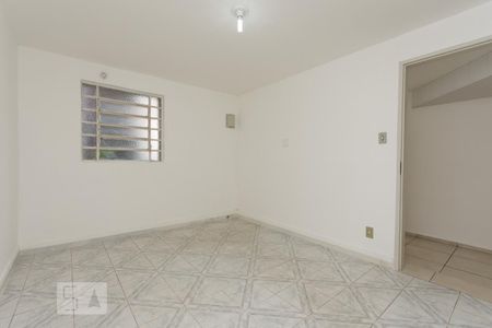 Quarto de casa para alugar com 1 quarto, 50m² em Vila Gumercindo, São Paulo