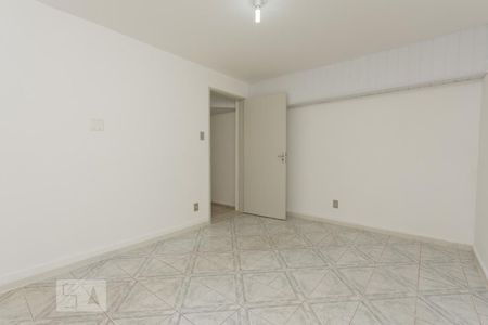 Quarto de casa para alugar com 1 quarto, 50m² em Vila Gumercindo, São Paulo