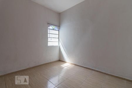 Quarto 2 de casa para alugar com 2 quartos, 90m² em Sagrada Família, Belo Horizonte
