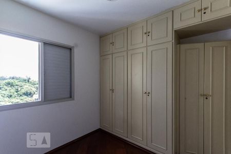 Quarto2 de apartamento para alugar com 2 quartos, 62m² em Vila Indiana, São Paulo