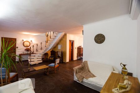 Sala de casa para alugar com 3 quartos, 500m² em Parque Jabaquara, São Paulo