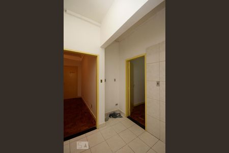 Cozinha de apartamento para alugar com 1 quarto, 51m² em República, São Paulo