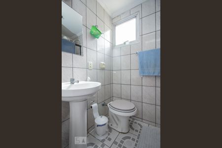 Banheiro de apartamento para alugar com 3 quartos, 72m² em Jaguaré, São Paulo