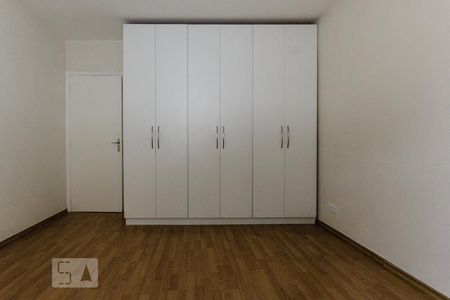 quarto 01 de casa de condomínio para alugar com 2 quartos, 65m² em Chácara Califórnia, São Paulo