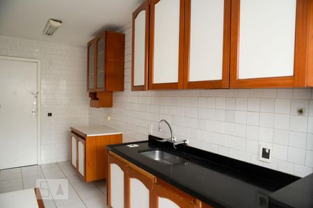 Cozinha de apartamento à venda com 3 quartos, 126m² em Lagoa, Rio de Janeiro