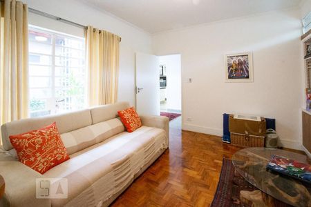 Sala 1 de casa para alugar com 4 quartos, 280m² em Vila Clementino, São Paulo