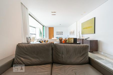 Sala de apartamento à venda com 4 quartos, 205m² em Santa Lúcia, Belo Horizonte