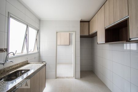 Cozinha de apartamento para alugar com 2 quartos, 80m² em Barcelona, São Caetano do Sul