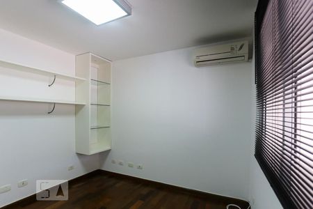 Escritório  de casa de condomínio para alugar com 3 quartos, 314m² em Vila Madalena, São Paulo