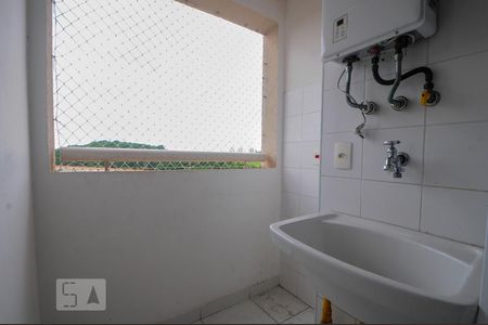 Área de Serviço de apartamento para alugar com 2 quartos, 58m² em Jardim Umuarama, São Paulo