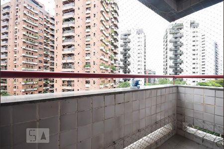 Varanda de apartamento para alugar com 3 quartos, 100m² em Vila Andrade, São Paulo