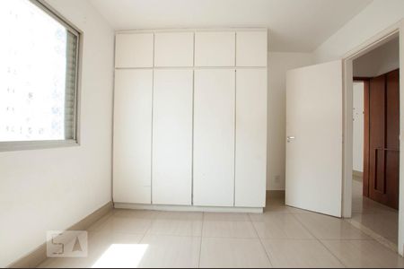 Quarto 1 de apartamento para alugar com 2 quartos, 66m² em Setor Bela Vista, Goiânia