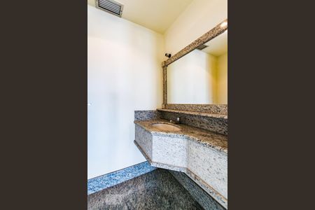 Lavabo de apartamento à venda com 4 quartos, 400m² em Fazenda São Quirino, Campinas