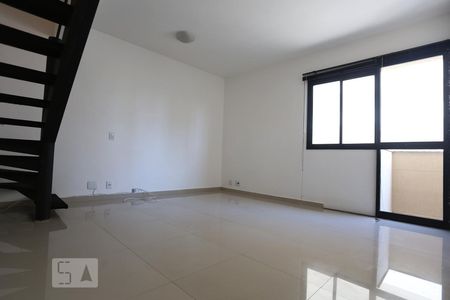 Sala de apartamento para alugar com 2 quartos, 78m² em Alphaville Industrial, Barueri