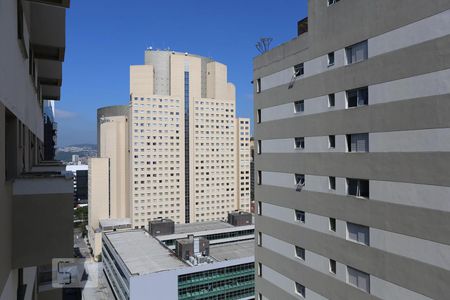 Vista da Sacada de apartamento para alugar com 2 quartos, 78m² em Alphaville Industrial, Barueri