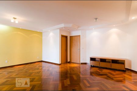 Sala de apartamento para alugar com 3 quartos, 129m² em Santa Paula, São Caetano do Sul