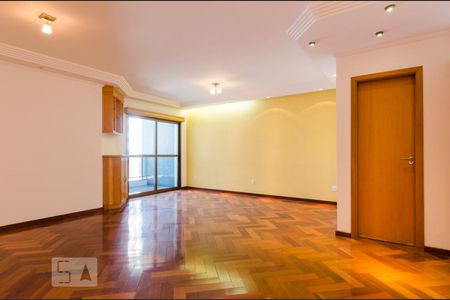 Sala de apartamento para alugar com 3 quartos, 129m² em Santa Paula, São Caetano do Sul