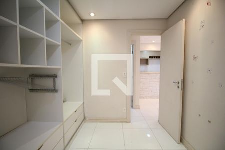 Quarto 1 de apartamento à venda com 2 quartos, 52m² em Vila Suzana, São Paulo