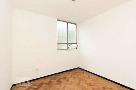 Quarto 2 de apartamento para alugar com 2 quartos, 40m² em Santa Rosa, Niterói