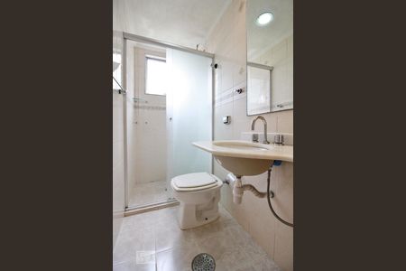 Banheiro de apartamento à venda com 2 quartos, 66m² em Butantã, São Paulo