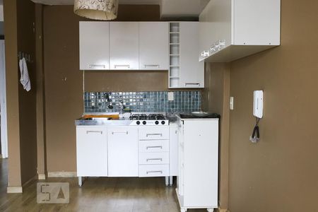 Cozinha de kitnet/studio à venda com 1 quarto, 32m² em Bela Vista, São Paulo