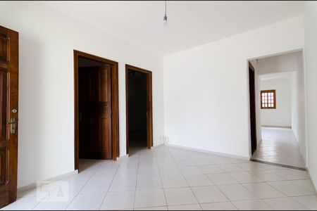 Sala de casa à venda com 2 quartos, 90m² em Cambuí, Campinas