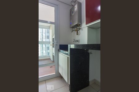 Lavanderia de apartamento à venda com 2 quartos, 67m² em Centro, Campinas