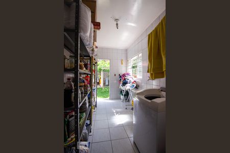 Lavanderia de casa à venda com 4 quartos, 230m² em Vila Industrial, Campinas