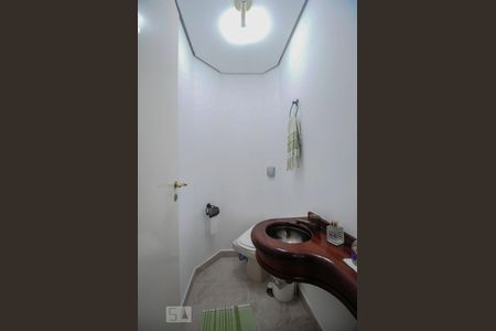 Banheiro de apartamento à venda com 3 quartos, 100m² em Campo Belo, São Paulo