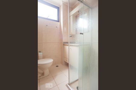 Banheiro da Suíte de apartamento para alugar com 1 quarto, 59m² em Botafogo, Campinas