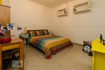 suite 01 de casa à venda com 3 quartos, 300m² em Chácara Belenzinho, São Paulo